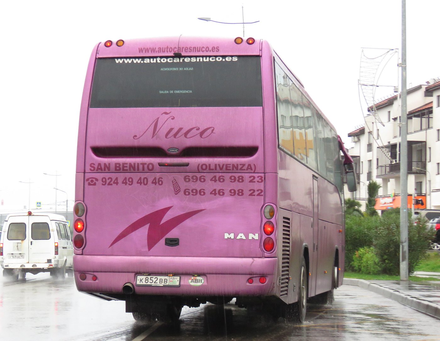 Абхазия, Andecar Viana S № К 852 ВВ