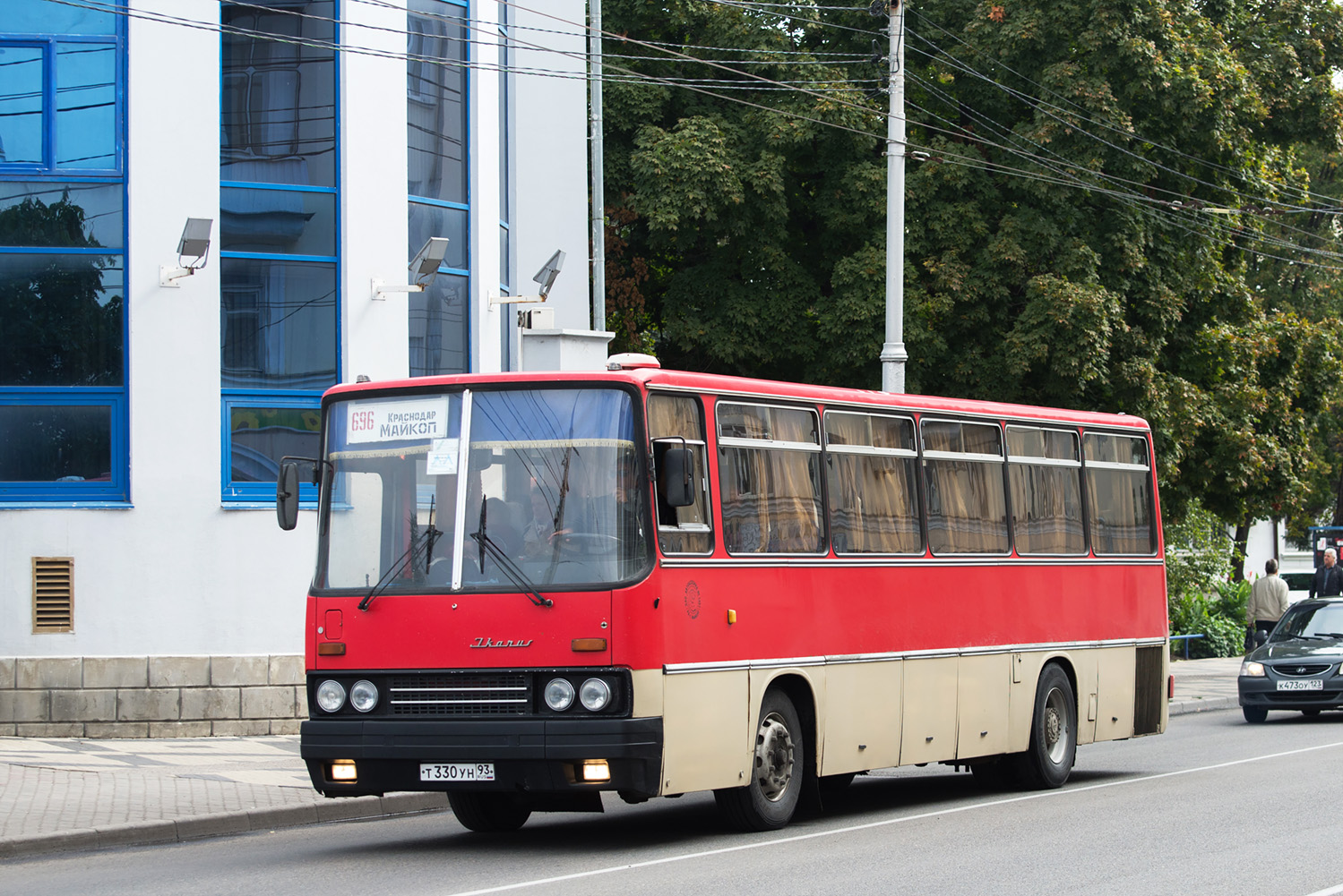 Адыгея, Ikarus 256.74 № Т 330 УН 93