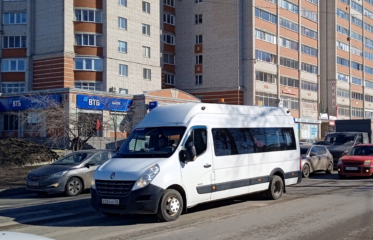 Вологодская область, Renault Master III № Е 286 НР 35