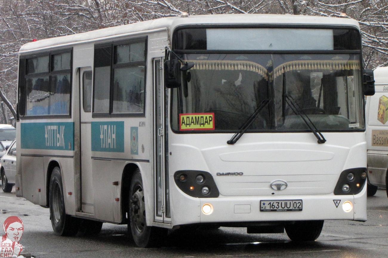 Алматы, Daewoo BS090 (СемАЗ) № 163 UU 02