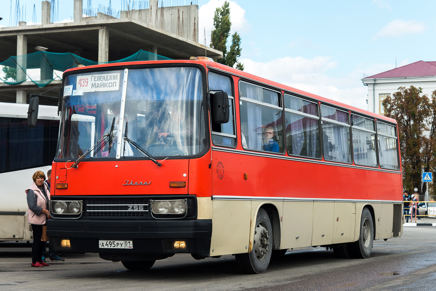 Адыгея, Ikarus 256.74 № А 495 РУ 01