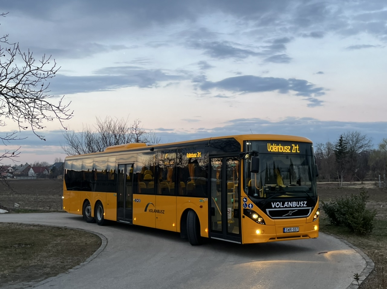 Венгрия, Volvo 8900BLE № SWR-557