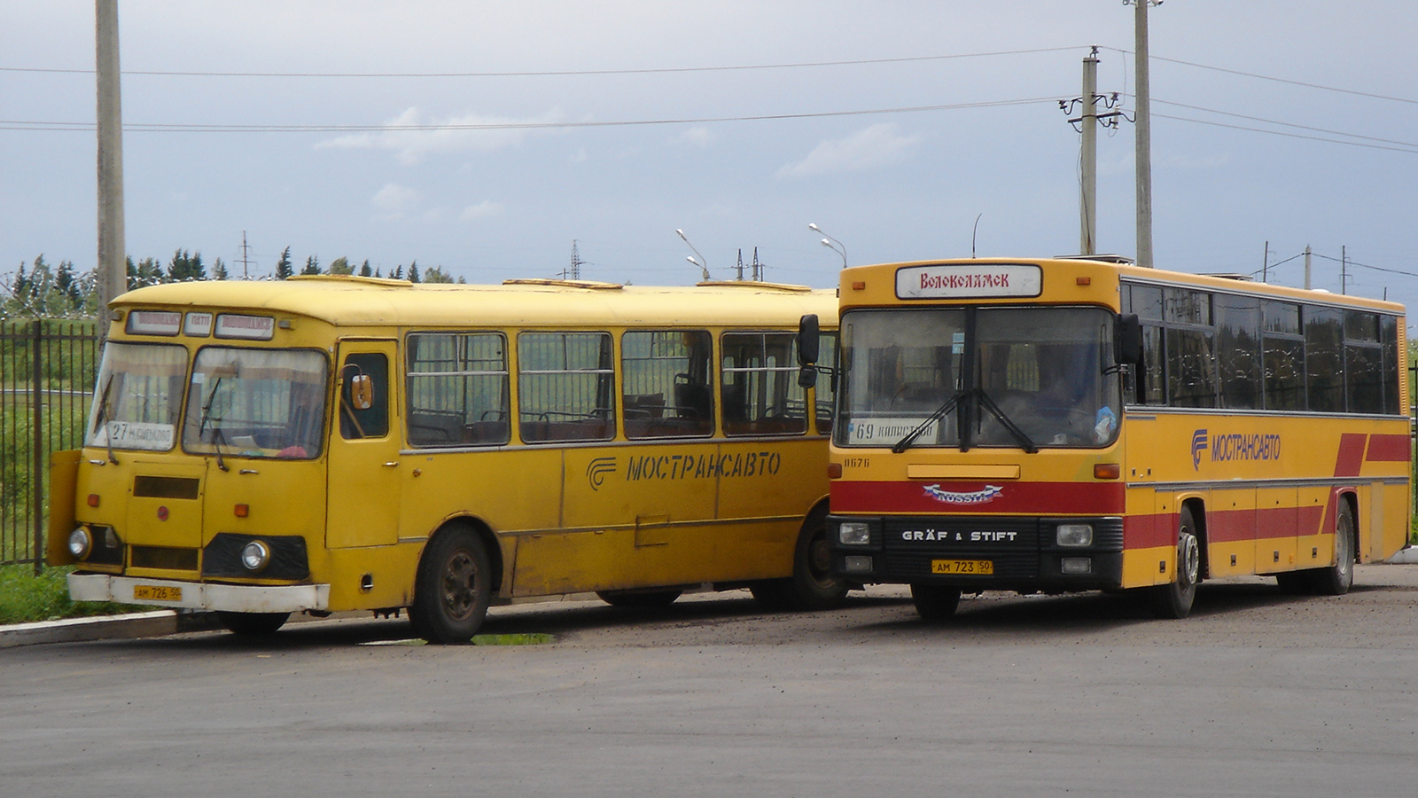 Московская область, ЛиАЗ-677М № 0617; Московская область, Gräf & Stift 825 GSÜH290 M12 № 0676