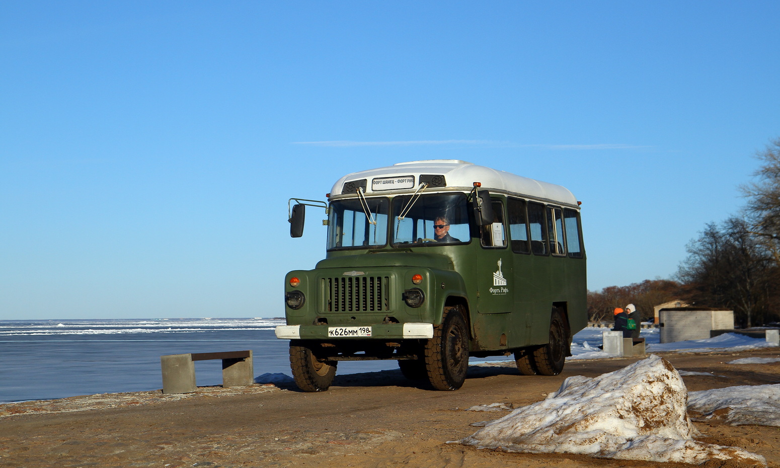 Санкт-Петербург, КАвЗ-3270 № К 626 ММ 198