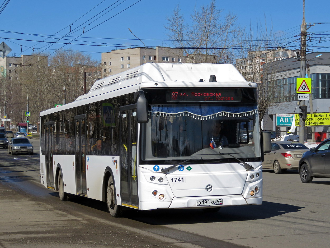 Kirov region, LiAZ-5292.67 (CNG) č. х741