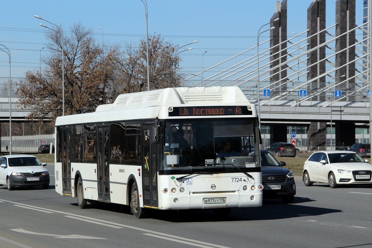 Санкт-Петербург, ЛиАЗ-5292.71 № 7724