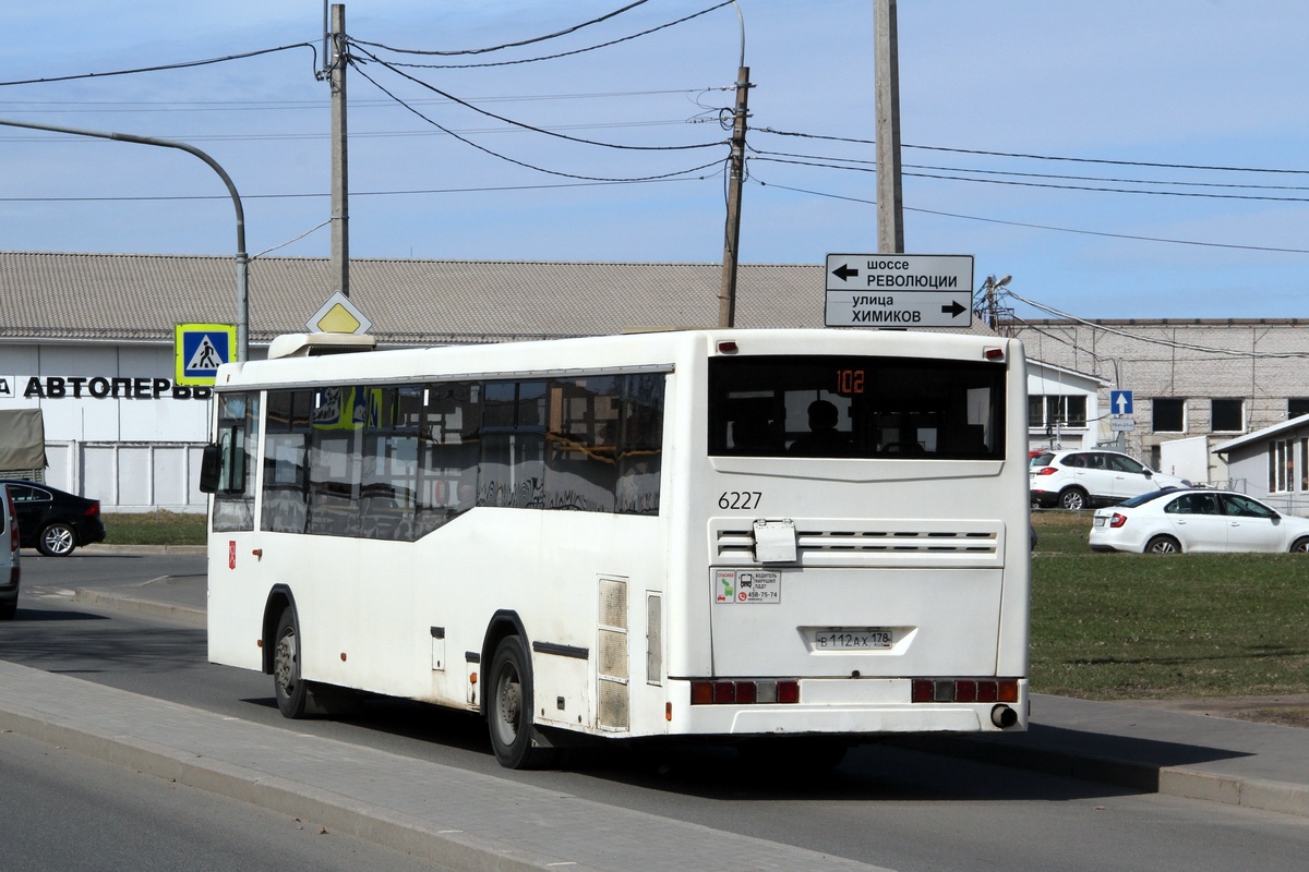 Санкт-Петербург, НефАЗ-5299-30-32 № 6227