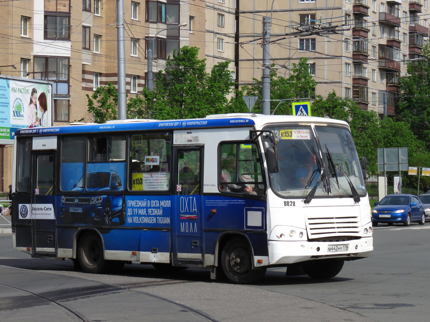 Szentpétervár, PAZ-320402-05 sz.: 8828