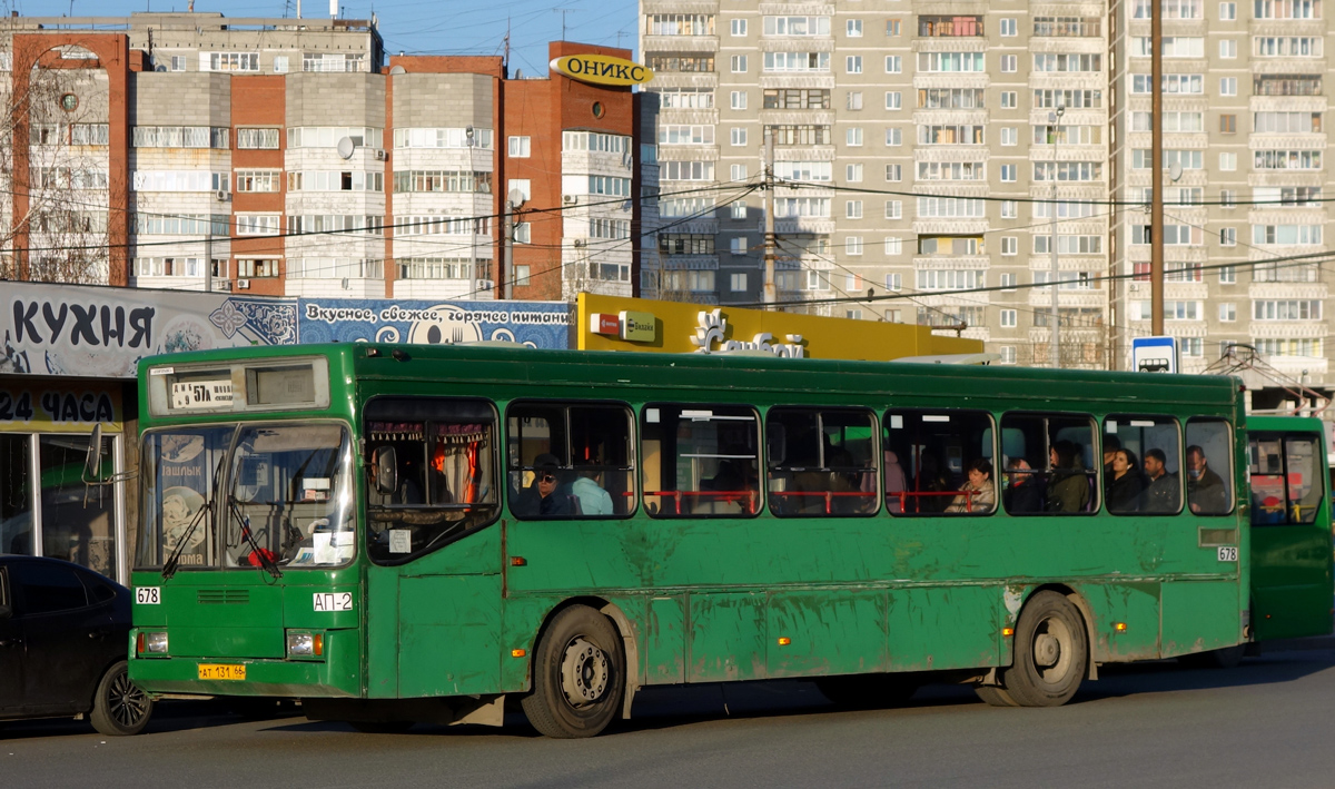 Свердловская область, ГолАЗ-АКА-5225 № 678