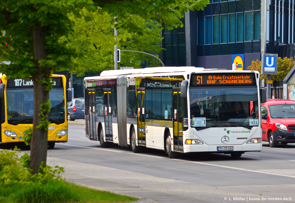 Берлин, Mercedes-Benz O530G Citaro G № TF-CB 454