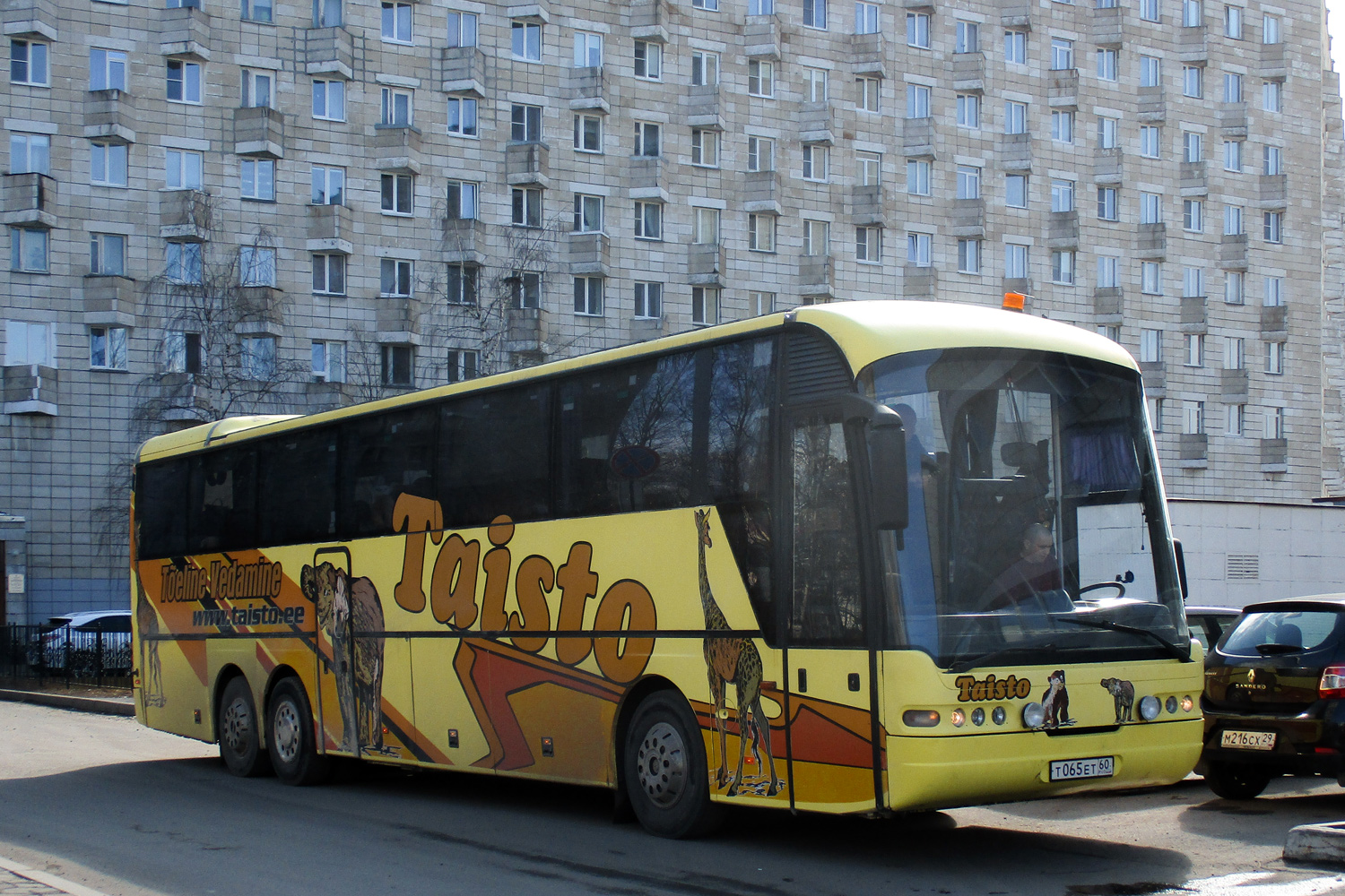 Pskov region, Neoplan N316/3SHDL Euroliner # Т 065 ЕТ 60