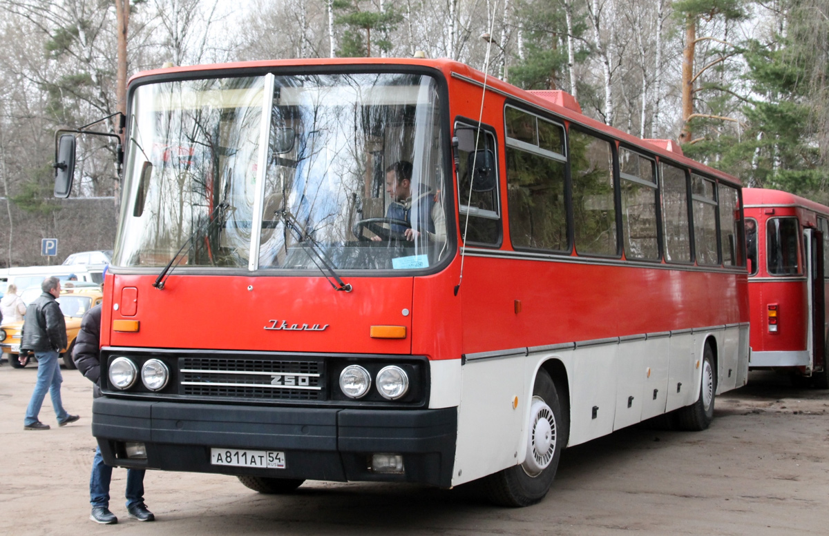 Москва, Ikarus 250.93 № А 811 АТ 54