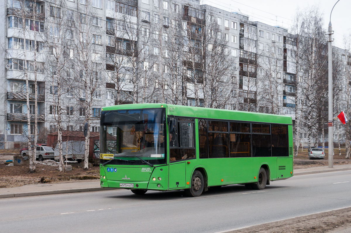 Архангельская область, МАЗ-206.086 № 7013