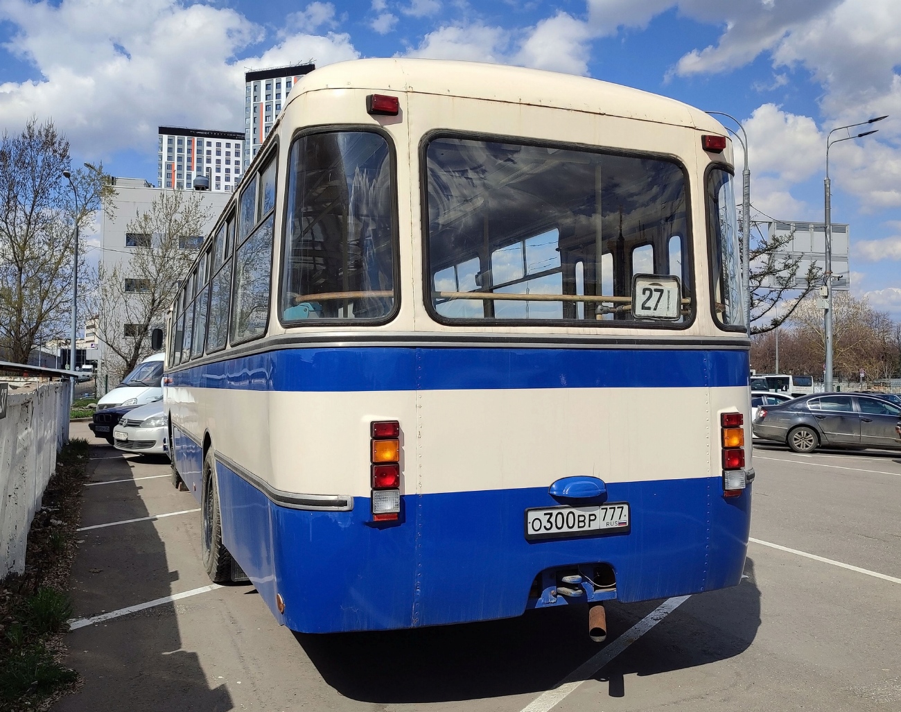 Moszkva, LiAZ-677M (ToAZ) sz.: О 300 ВР 777