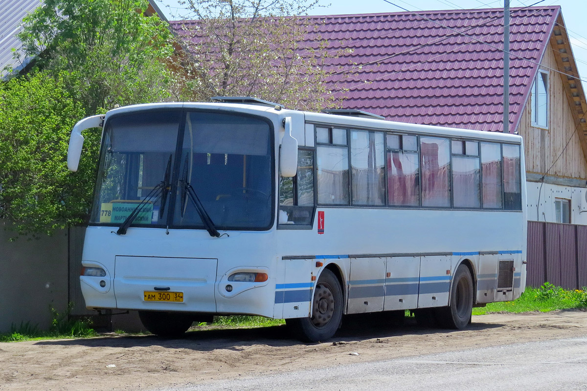Волгоградская область, КАвЗ-4238-01 № АМ 300 34