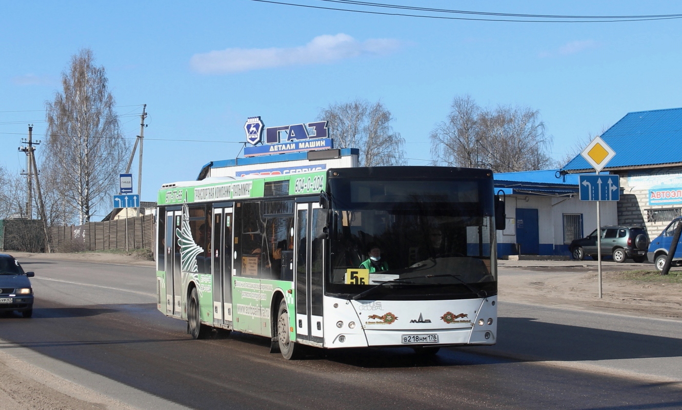 Ленинградская область, МАЗ-203.067 № В 218 НМ 178