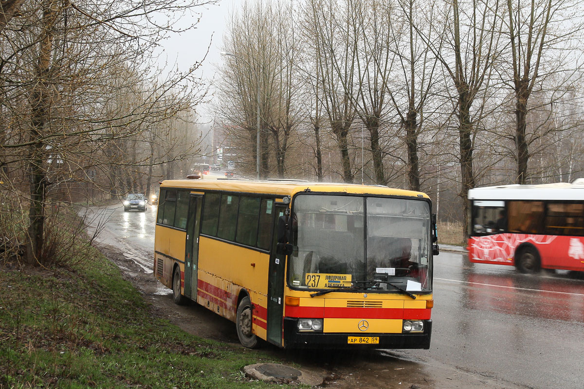 Пермский край, Mercedes-Benz O408 № АР 842 59