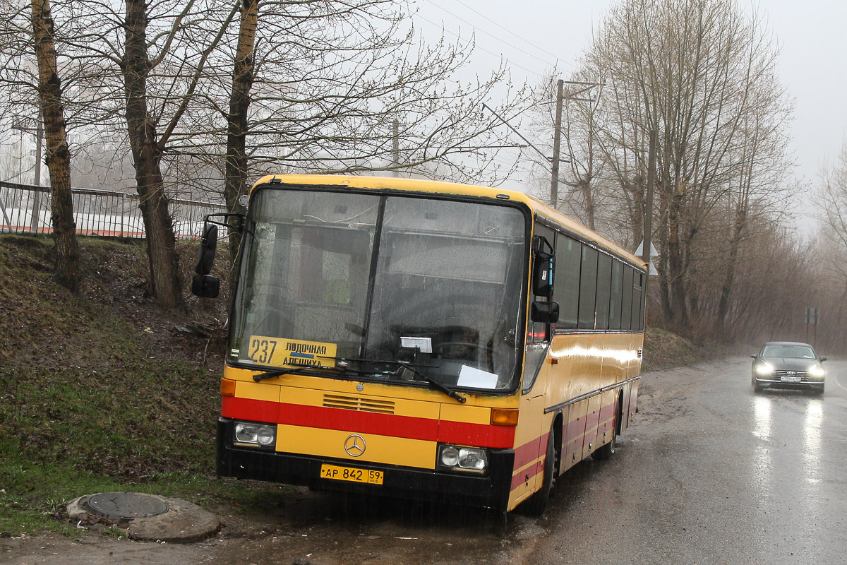 Пермский край, Mercedes-Benz O408 № АР 842 59