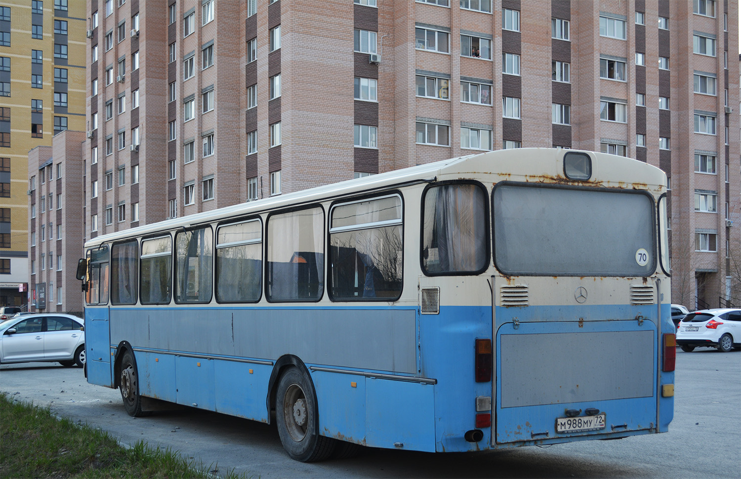 Тюменская область, Mercedes-Benz O305 № М 988 МУ 72