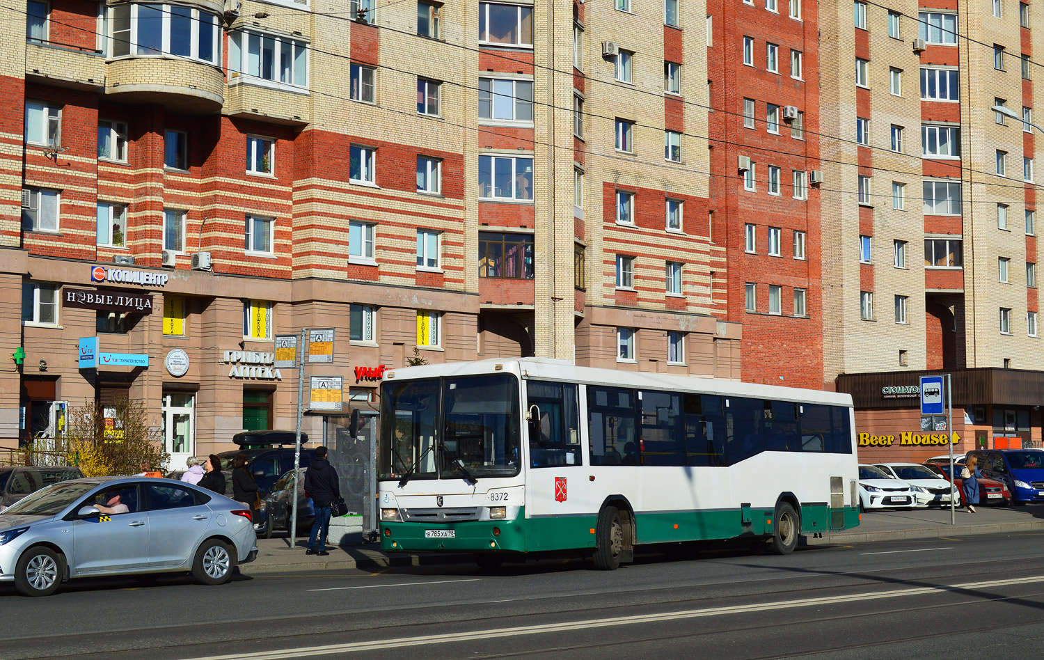 Sankt Petersburg, NefAZ-5299-30-32 Nr 8372