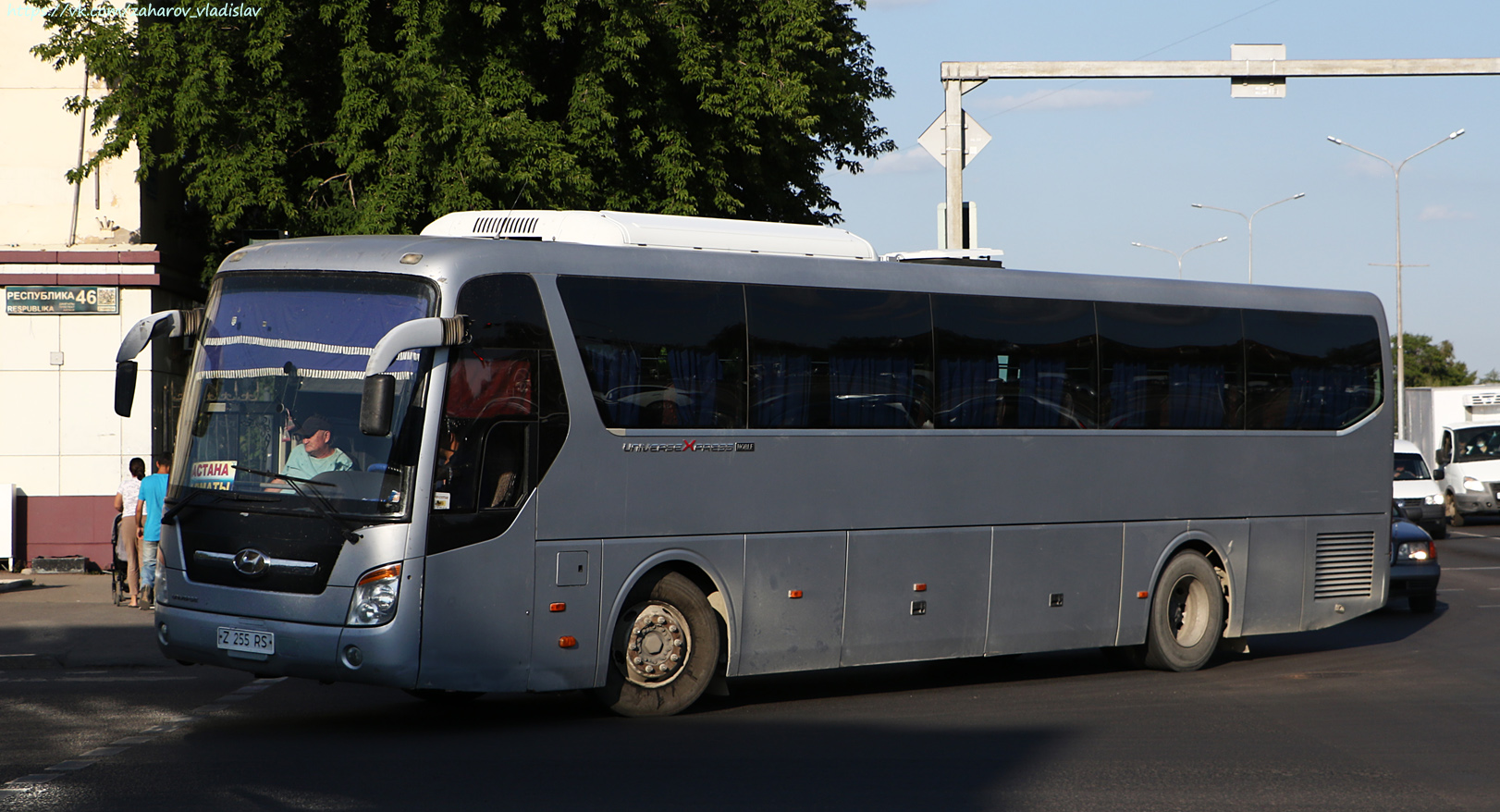 Астана, Hyundai Universe Xpress Noble № Z 255 RS