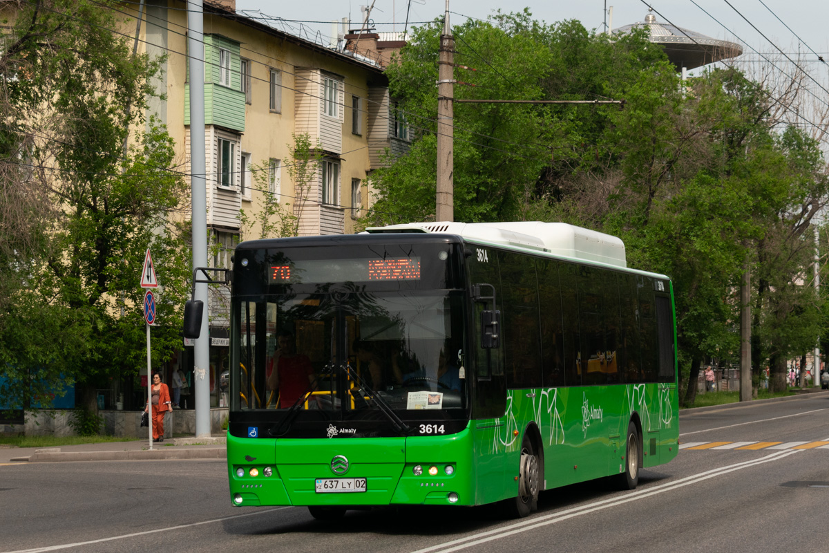 Алматы, Golden Dragon XML6125CN (Hyundai Trans Auto) № 3614