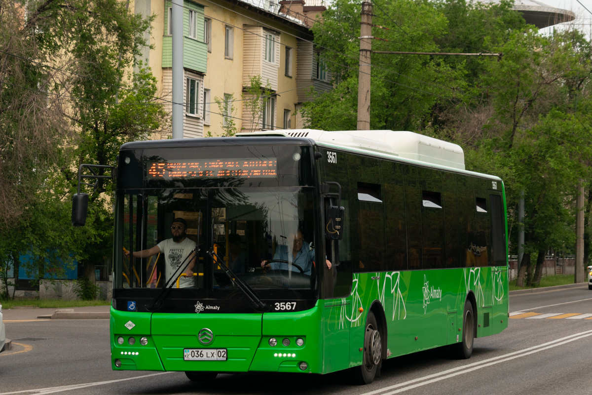 Ałmaty, Golden Dragon XML6125CN (Hyundai Trans Auto) Nr 3567