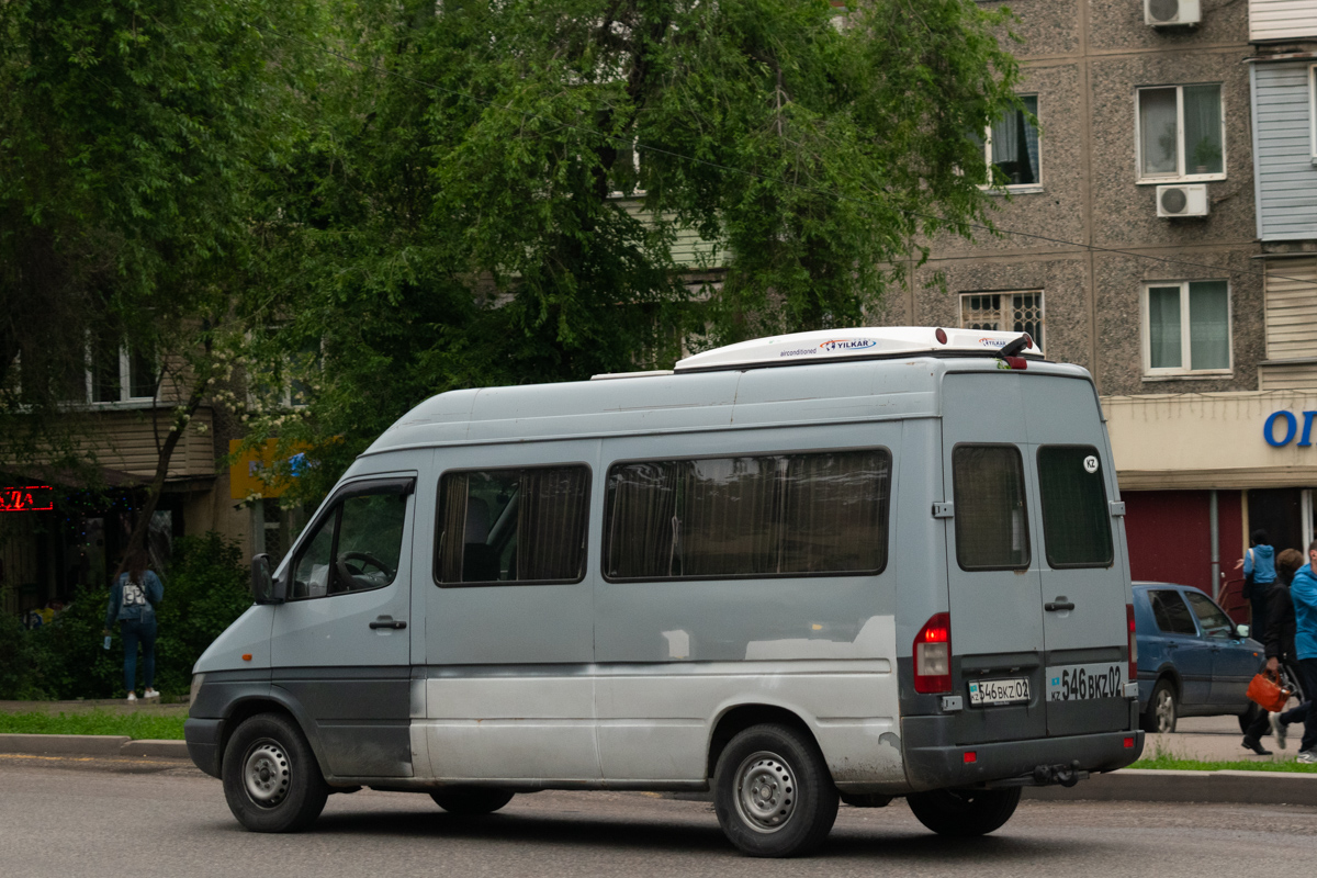 Алматы, Mercedes-Benz Sprinter W901/W902 213CDI № 546 BKZ 02