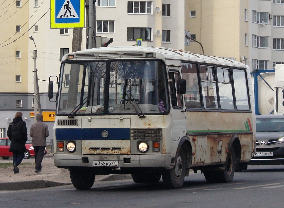 Obwód pskowski, PAZ-32053-07 Nr А 352 КВ 60
