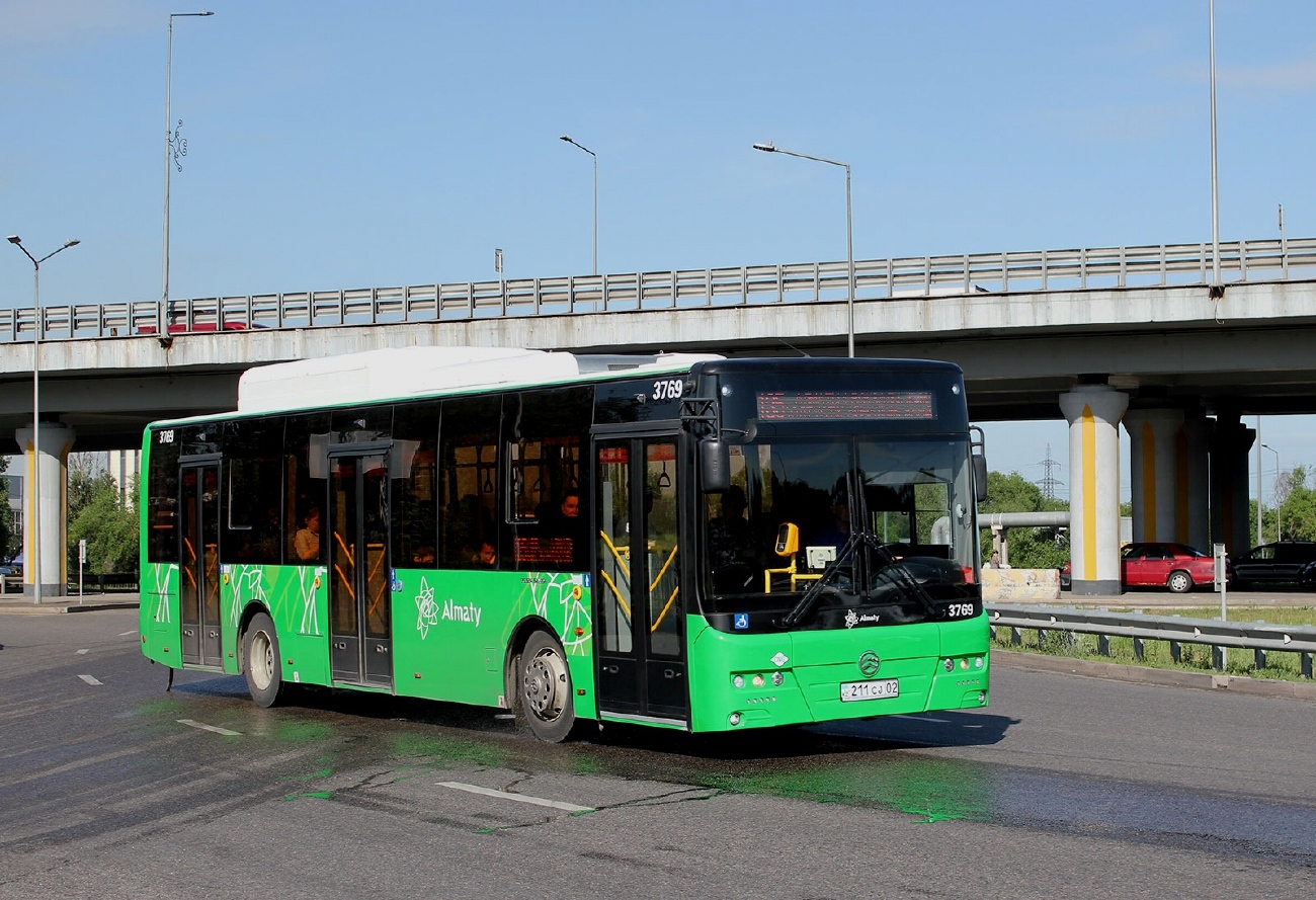 Алматы, Golden Dragon XML6125CN (Hyundai Trans Auto) № 3769