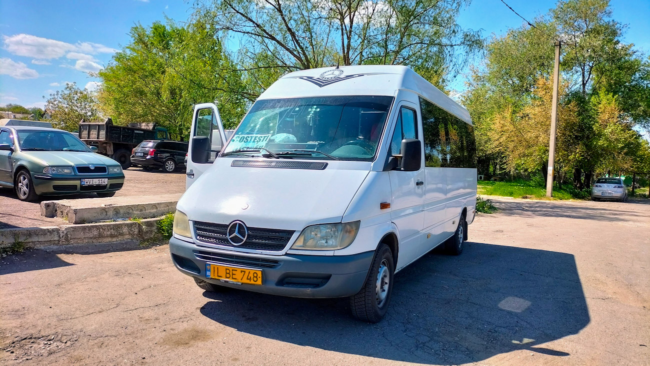Молдавия, Mercedes-Benz Sprinter W901/W902 213CDI № IL BE 748