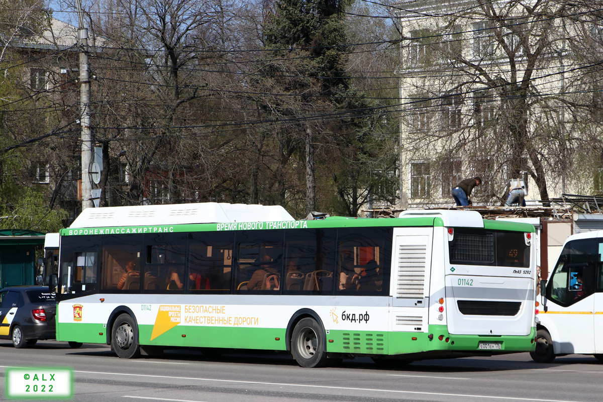 Воронежская область, ЛиАЗ-5292.67 (CNG) № 01142