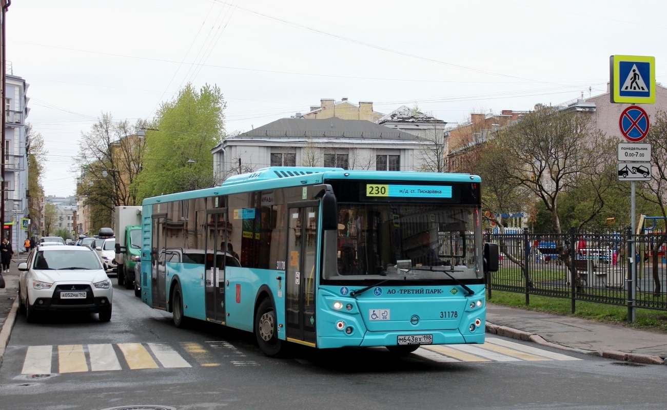 Sankt Petersburg, LiAZ-5292.67 (LNG) Nr. 31178