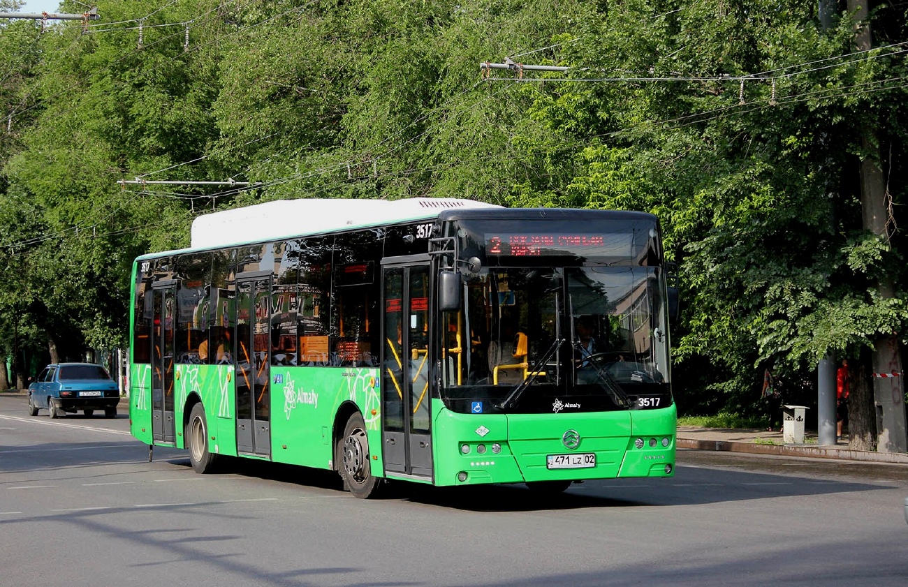 Almaty, Golden Dragon XML6125CN (Hyundai Trans Auto) sz.: 3517