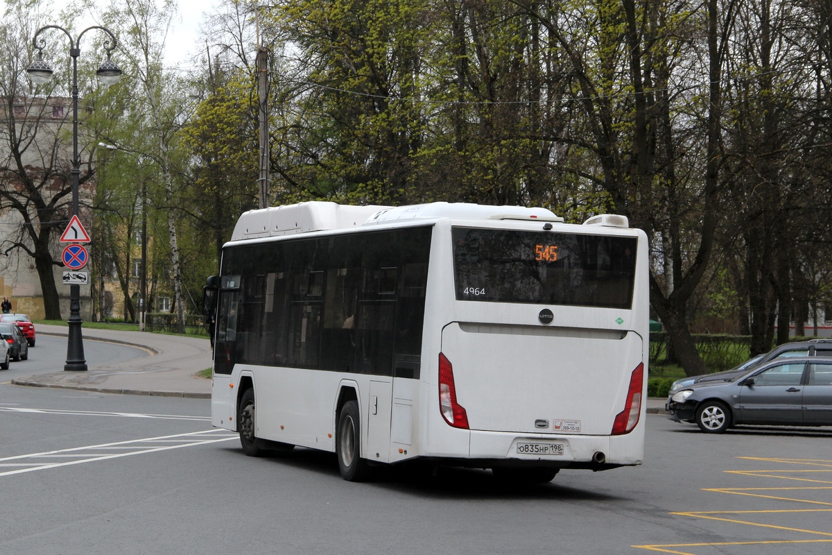 Санкт-Петербург, Lotos-105C02 № 4964