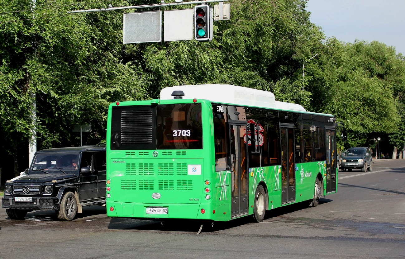 Almaty, Golden Dragon XML6125CN (Hyundai Trans Auto) # 3703