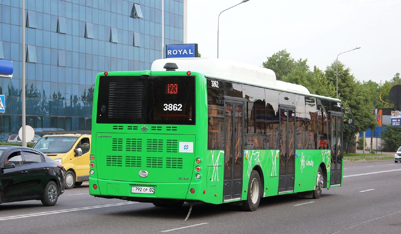 Алматы, Golden Dragon XML6125CN (Hyundai Trans Auto) № 3862