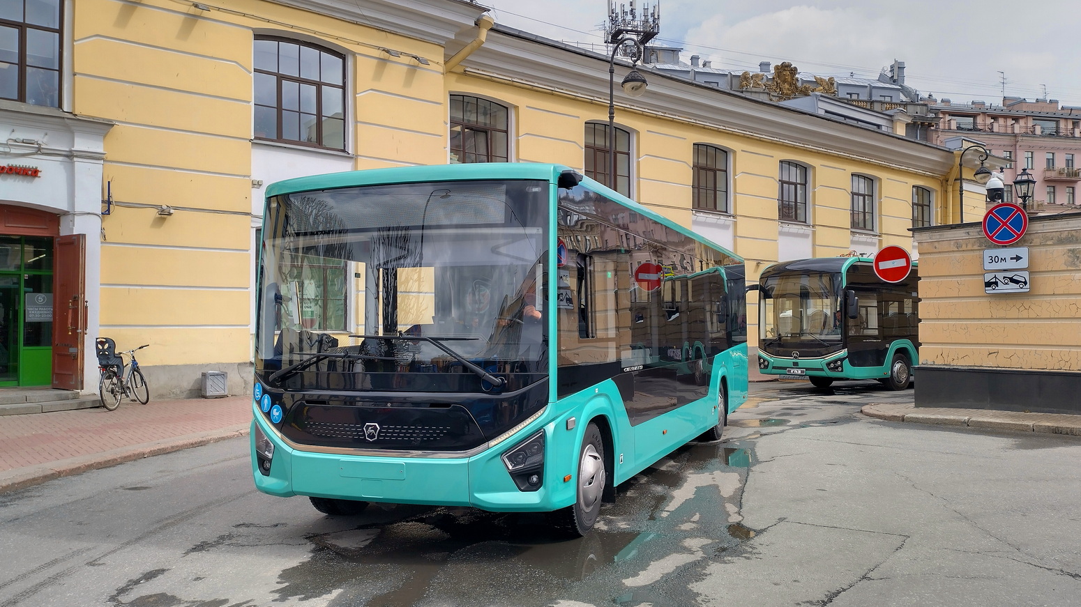 Nizhegorodskaya region, PAZ-422320-04 "Citymax 9" # Citymax 9; Saint Petersburg — III International Transport Festival "SPbTransportFest-2022"