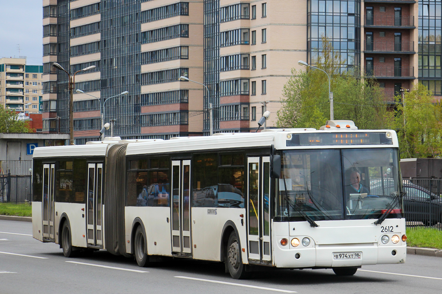 Sankt Petersburg, LiAZ-6213.20 Nr 2612