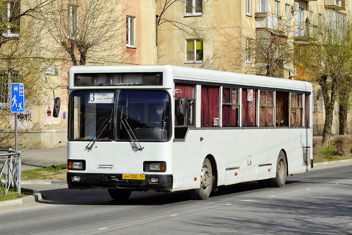 Волгоградская область, Волжанин-5270-10-02 № 557