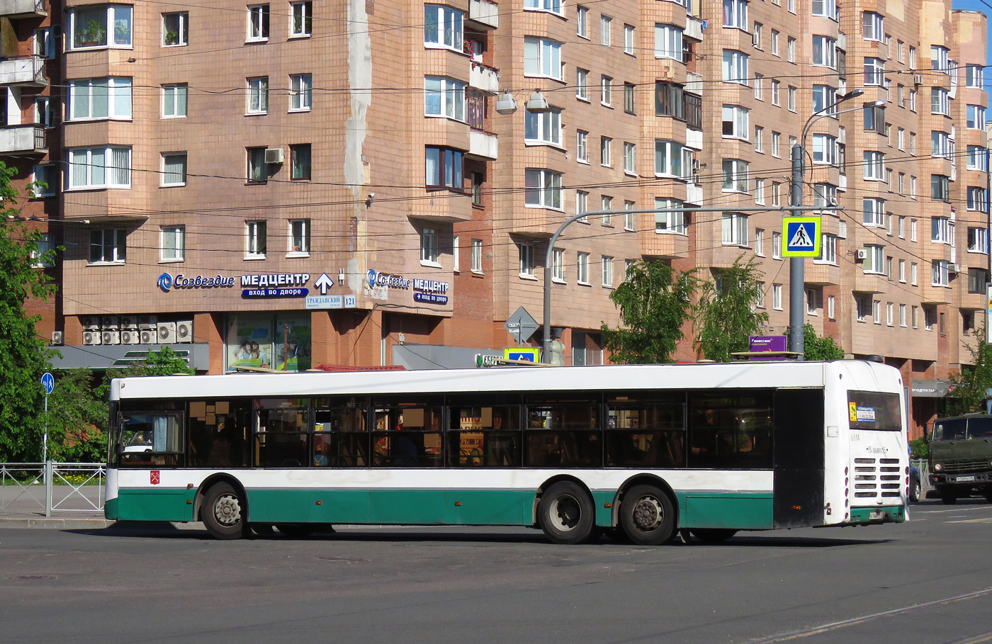 Санкт-Петербург, Волжанин-6270.06 