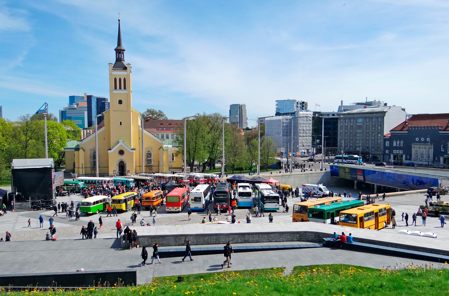 Estija — 100th anniversary of Tallinn bus traffic