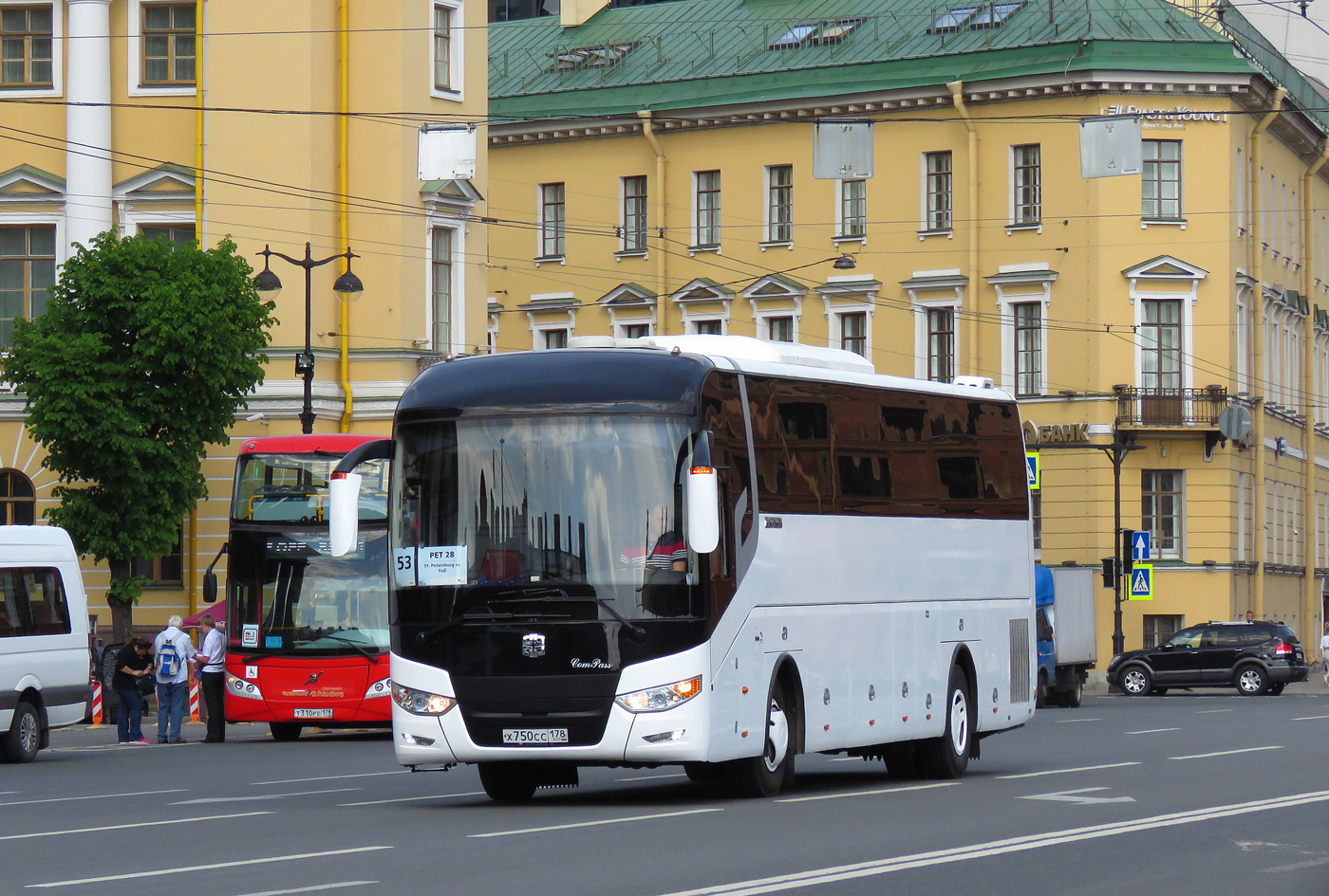 Санкт-Петербург, Zhong Tong LCK6127H ComPass № Х 750 СС 178