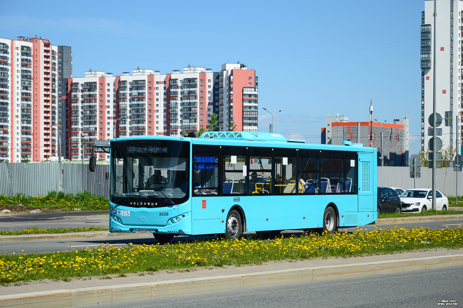 Szentpétervár, Volgabus-5270.G2 (LNG) sz.: 6658