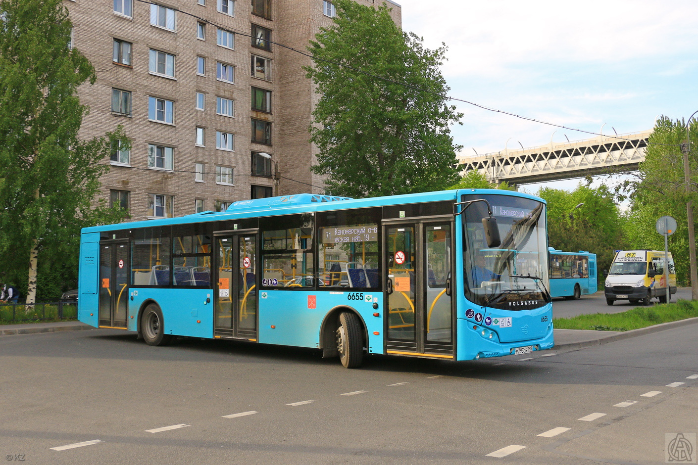 Saint Petersburg, Volgabus-5270.G2 (LNG) # 6655; Saint Petersburg, Nizhegorodets-2227UU (IVECO Daily) # В 966 СУ 178