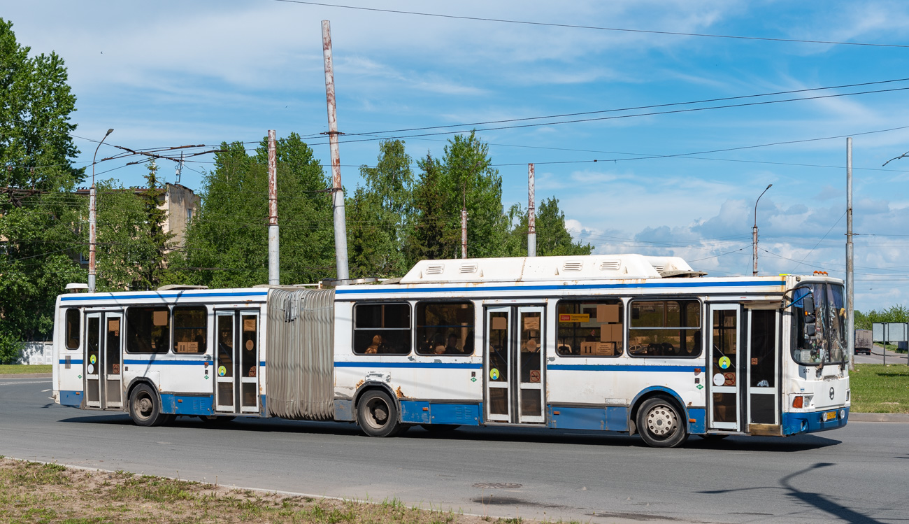 Новгородская область, ЛиАЗ-6212.70 № 947