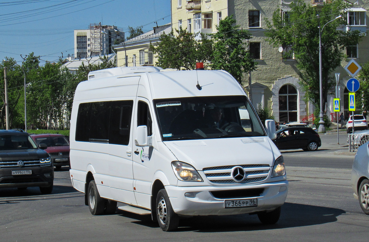 Свердловская область, Луидор-223602 (MB Sprinter) № У 366 РР 96