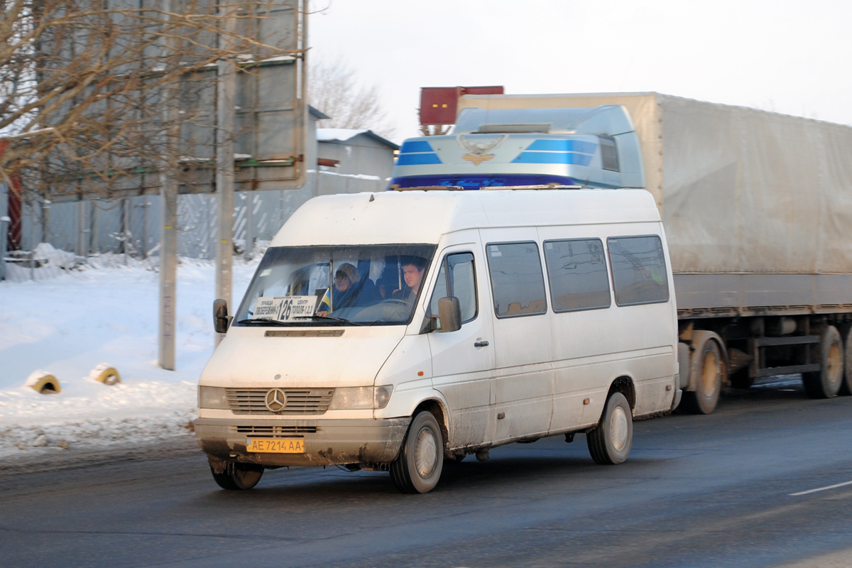 Днепропетровская область, Mercedes-Benz Sprinter W903 312D № AE 7214 AA