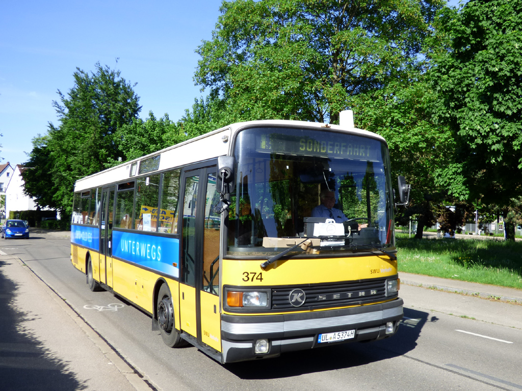 Баден-Вюртемберг, Setra S215SL № 374