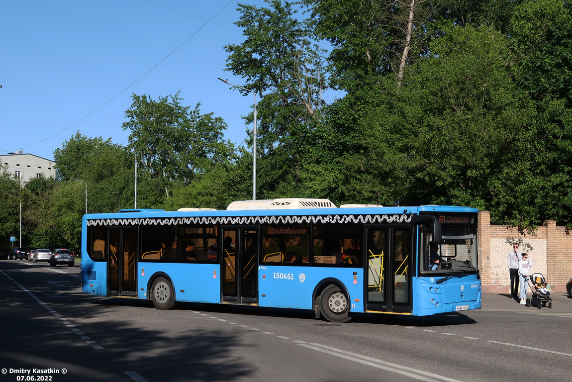 Moskva, LiAZ-5292.65 č. 150451